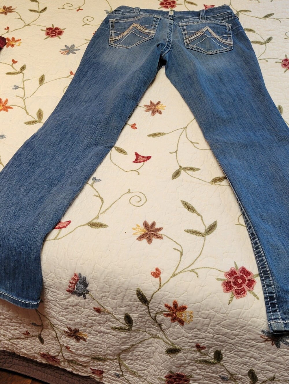 EUC Ariat REAL Jeans 30L - Picture 7 of 11